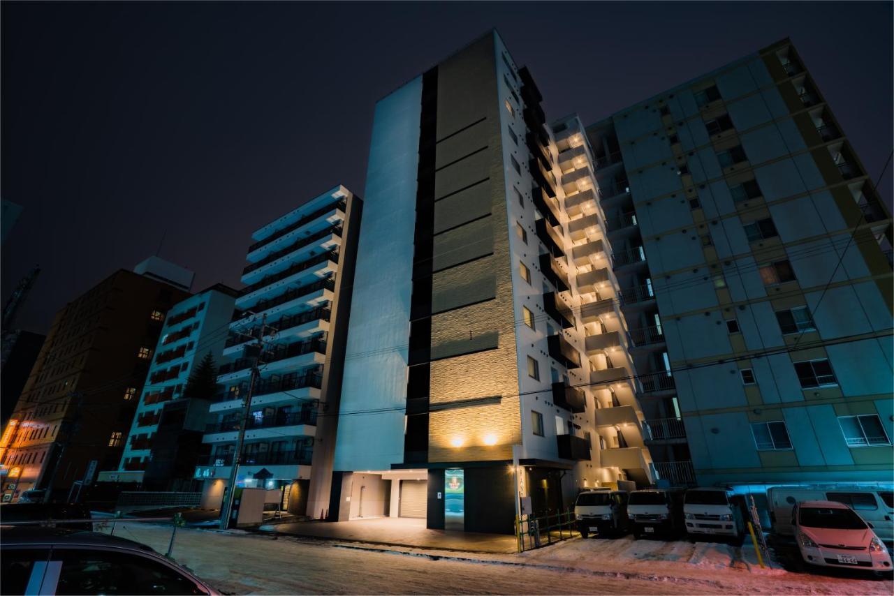 Randor Hotel Sapporo Suites Ngoại thất bức ảnh Residential complex in the city