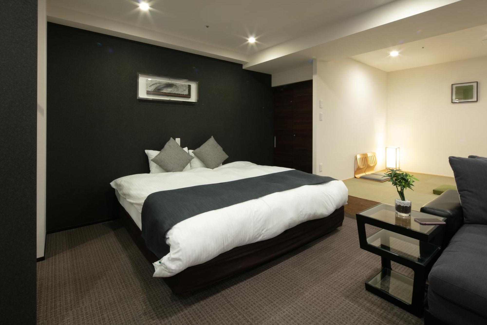 Randor Hotel Sapporo Suites Phòng bức ảnh A typical hotel room